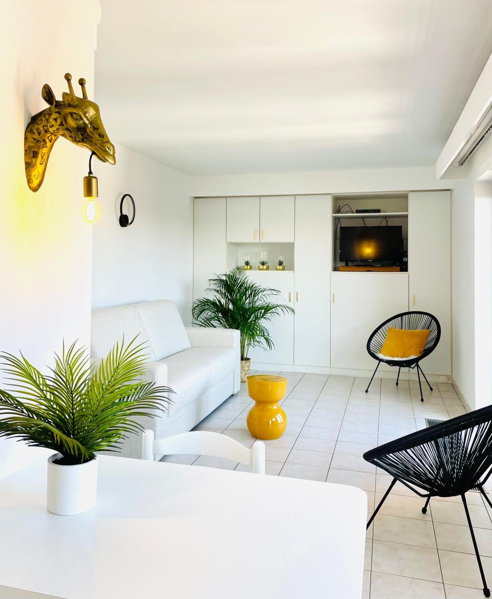 Apartamento Square - Zonrijke - Zuidgericht Balkon - Dichtbij *